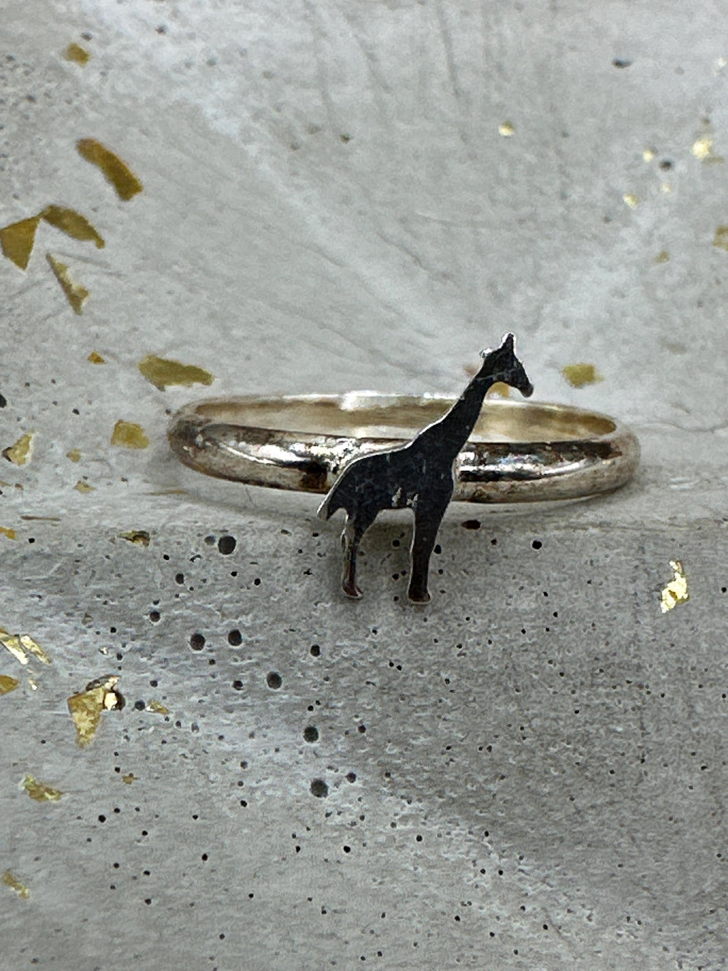 tiny giraffe ring