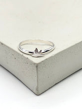 Load image into Gallery viewer, tiny flying bird ring
