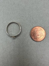 Load image into Gallery viewer, teeny kangaroo ring
