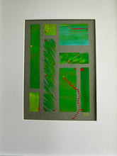 Load image into Gallery viewer, Grey with green
