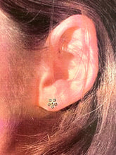 Load image into Gallery viewer, tiny flower stud earrings
