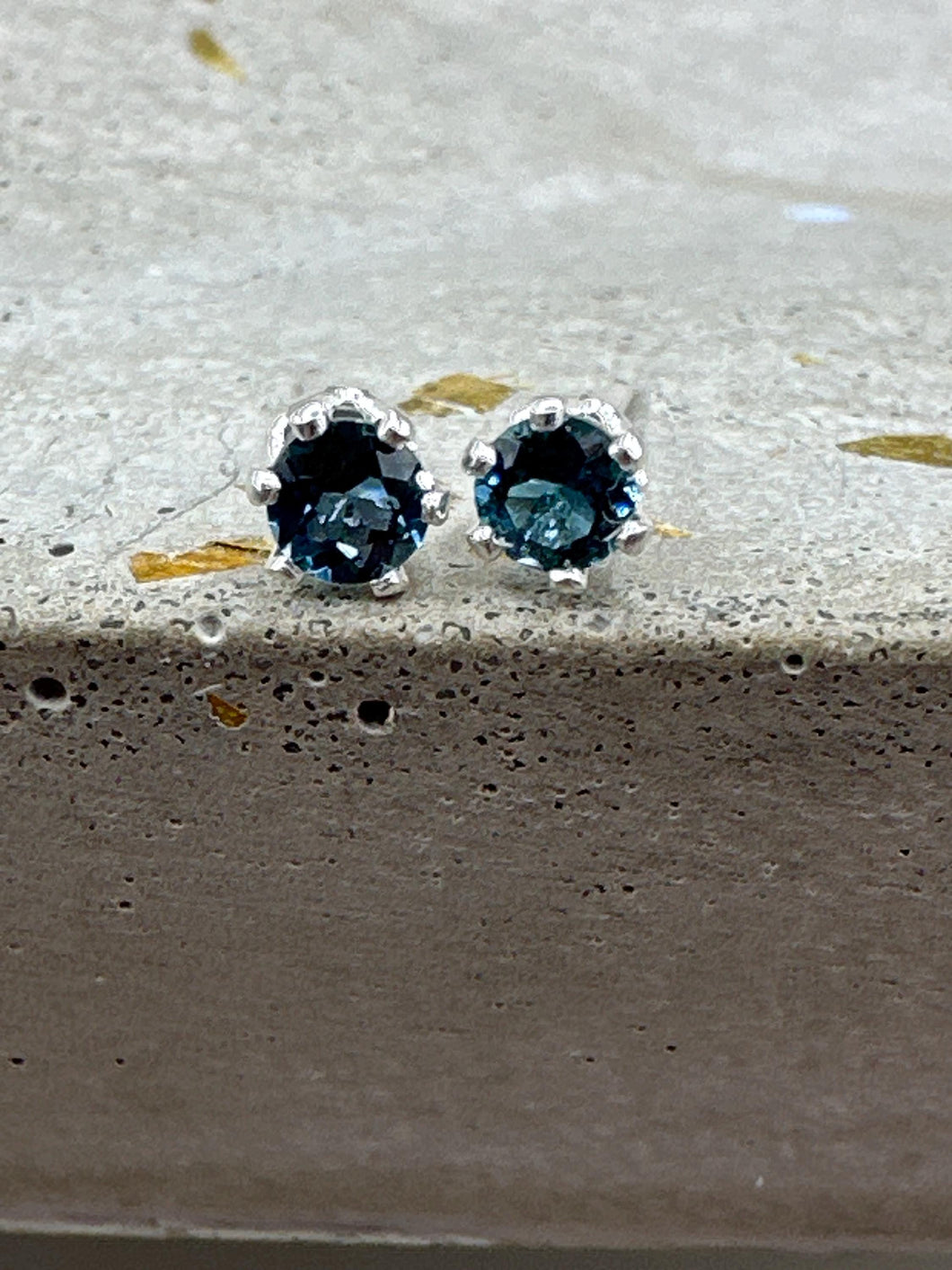 london blue topaz stud earrings - 3mm