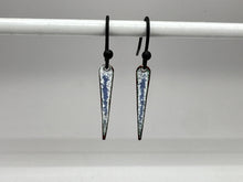 Load image into Gallery viewer, periwinkle spike earrings
