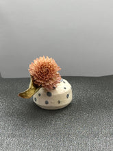 Load image into Gallery viewer, tiny spotted vase
