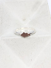 Load image into Gallery viewer, tiny tropical fish ring

