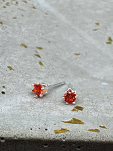 Load image into Gallery viewer, Orange CZ stud earrings - 3mm
