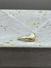 Load image into Gallery viewer, brass stud earring #1
