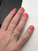 Load image into Gallery viewer, tiny giraffe ring
