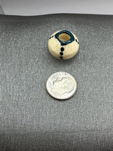 Load image into Gallery viewer, teeny vase
