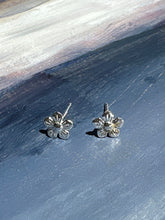 Load image into Gallery viewer, tiny flower stud earrings
