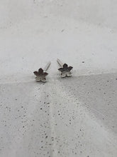 Load image into Gallery viewer, tiny silver flower stud earrings
