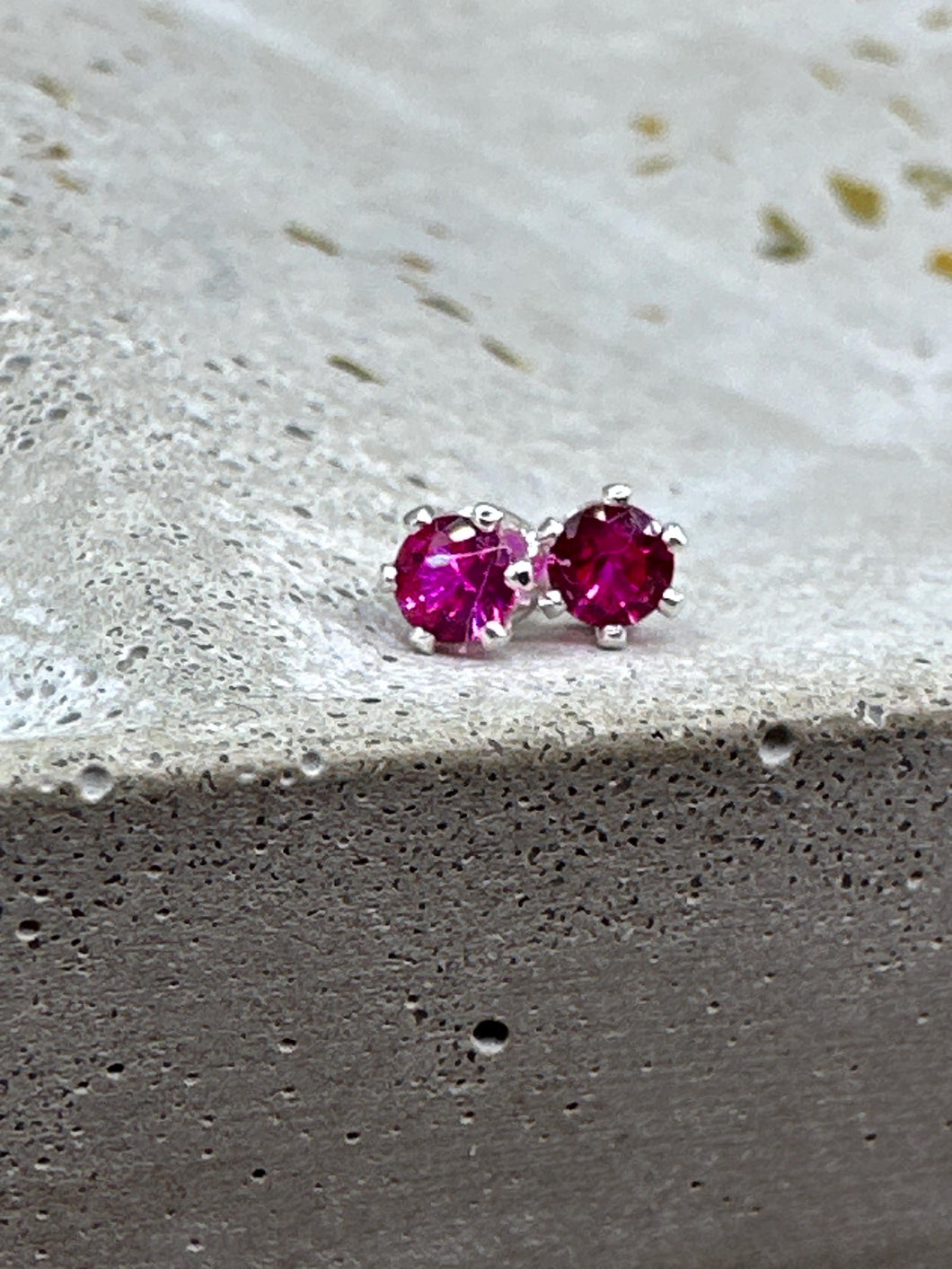 lab grown ruby stud earrings - 3mm