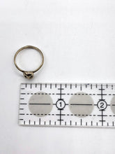 Load image into Gallery viewer, face ring I in 14K gold

