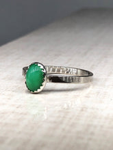 Load image into Gallery viewer, oval green chalcedony ring
