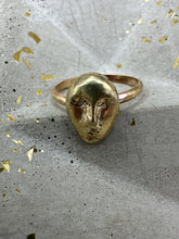Load image into Gallery viewer, yellow brass face ring

