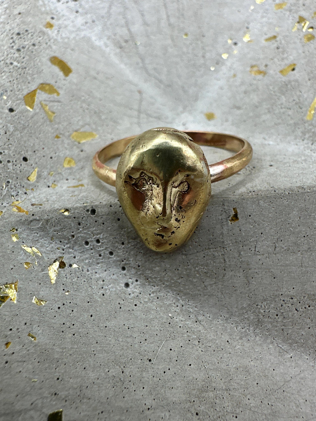 yellow brass face ring