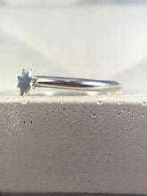 Load image into Gallery viewer, silver star ring
