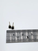 Load image into Gallery viewer, black spinel stud earrings - 3mm
