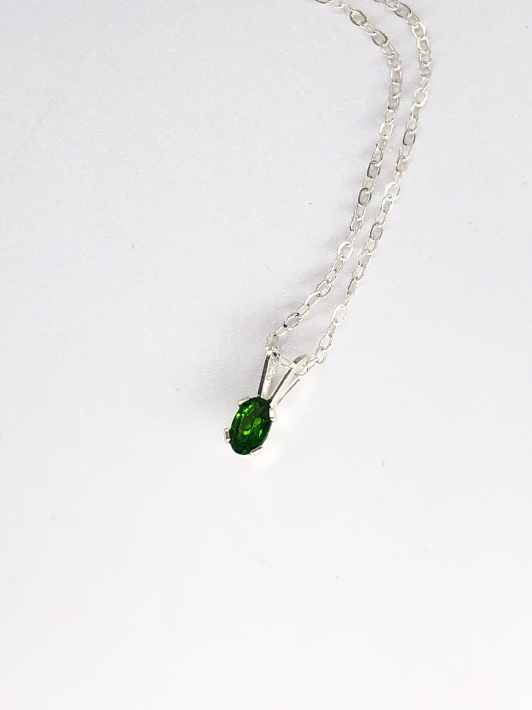 chrome diopside necklace