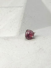 Load image into Gallery viewer, spinel stud
