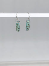 Load image into Gallery viewer, aqua frosted earrings
