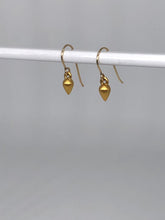 Load image into Gallery viewer, tiny gold color drop earrings
