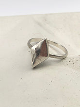 Load image into Gallery viewer, sterling silver &quot;diamond&quot; ring
