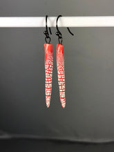 Load image into Gallery viewer, scarlet and white crackle spike earrings
